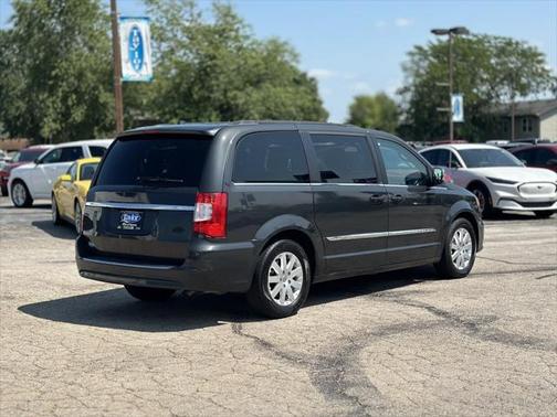 2012 Chrysler Town & Country Touring-L