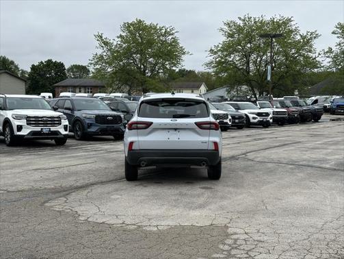 2025 Ford Escape ST-Line Select