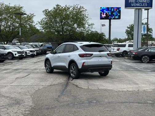 2025 Ford Escape ST-Line Select