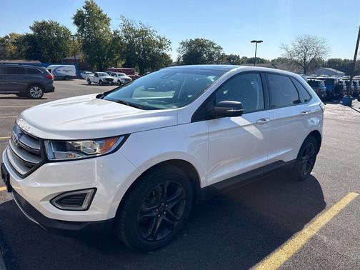 White Platinum Metallic Tri-Coat 2018 Ford Edge SEL
