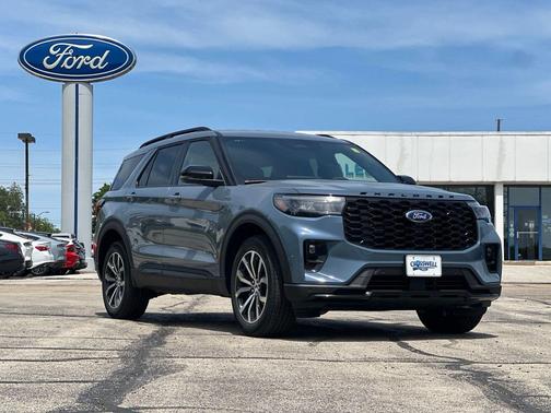 Vapor Blue Metallic 2026 Ford Explorer ST-Line