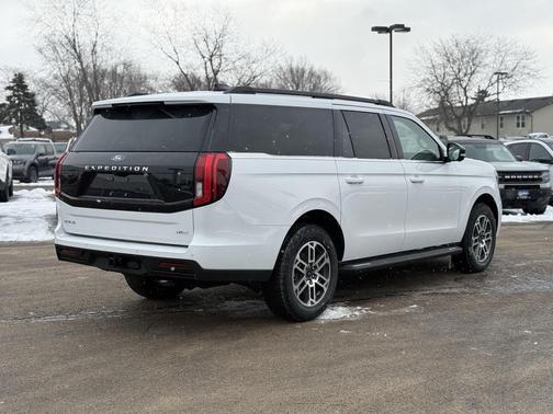 2026 Ford Expedition Max Active 4x4