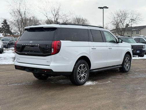 2026 Ford Expedition Max Active 4x4