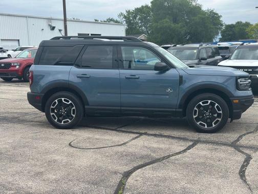 Azure Gray Metallic Tri-Coat 2024 Ford Bronco Sport Outer Banks