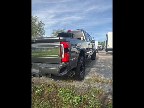 2024 Ford F-250 Platinum