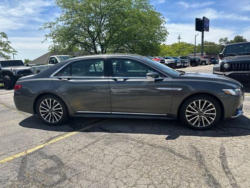 Magnetic Gray 2020 Lincoln Continental Standard