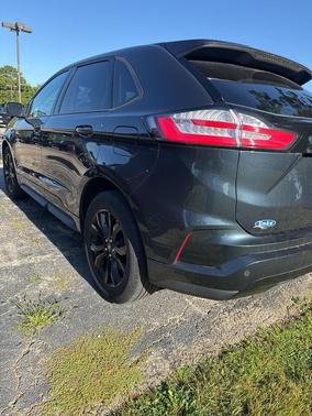 2024 Ford Edge SE