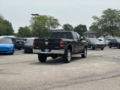 2022 RAM 2500 Limited Crew Cab 4x4 6'4' Box
