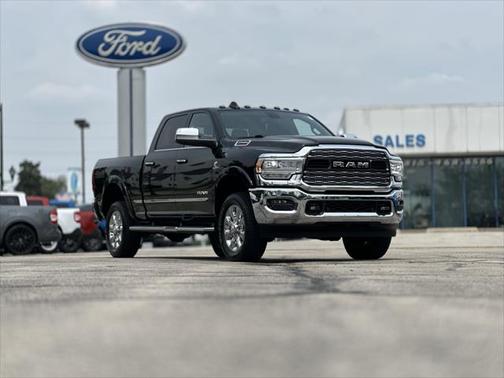2022 RAM 2500 Limited Crew Cab 4x4 6'4' Box