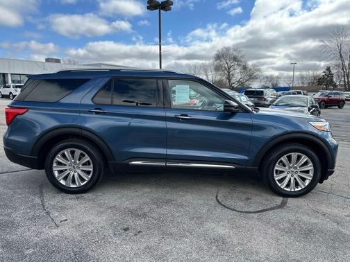 Blue Metallic 2020 Ford Explorer Limited