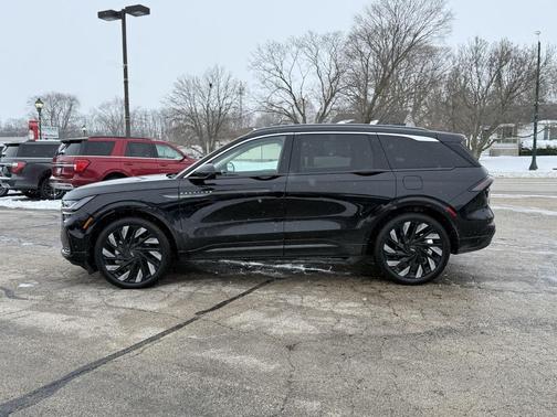 2024 Lincoln Nautilus Black Label