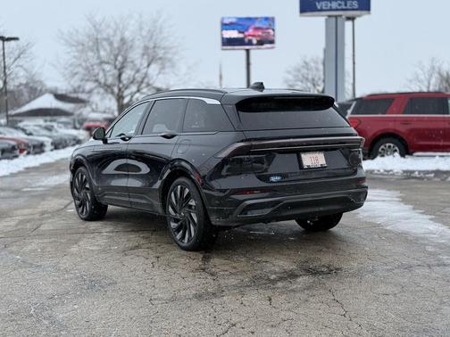 2024 Lincoln Nautilus Black Label