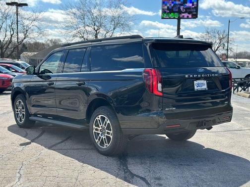 Agate Black Metallic 2026 Ford Expedition Max Active 4x4