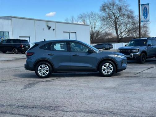 2023 Ford Escape SE