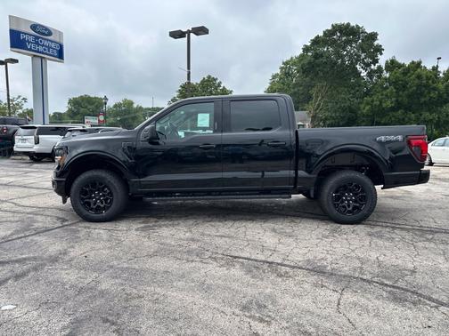 Black Metallic 2026 Ford F-150 XLT