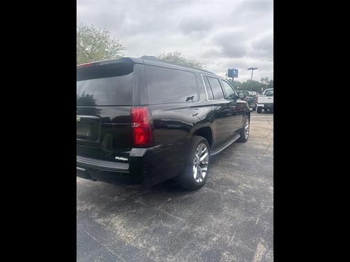 2018 Chevrolet Suburban LT