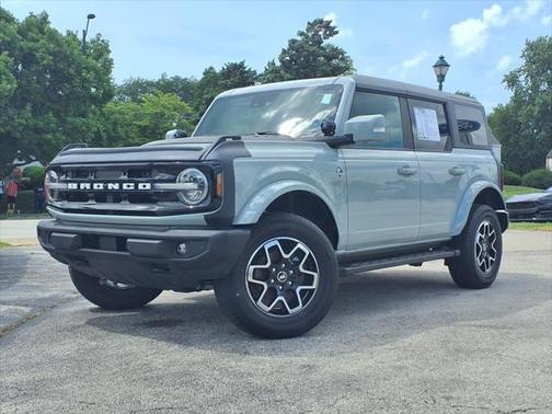 2022 Ford Bronco Outer Banks
