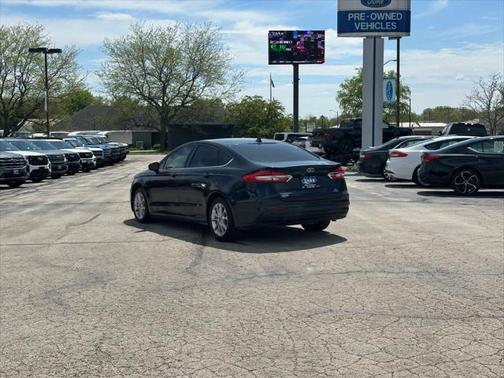 2020 Ford Fusion Hybrid SE