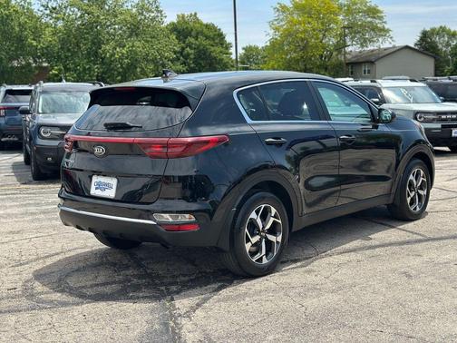 Black Cherry 2022 Kia Sportage LX