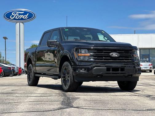 Agate Black Metallic 2026 Ford F-150 XLT