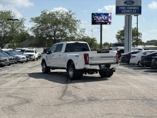 2022 Ford F-350 Platinum