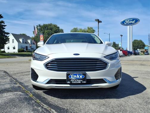 2020 Ford Fusion SEL