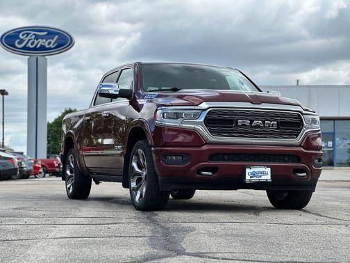 Delmonico Red Pearlcoat 2022 RAM 1500 Limited