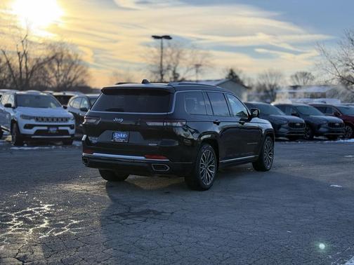 2021 Jeep Grand Cherokee L Summit