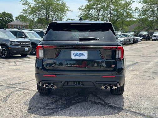 Agate Black Metallic 2026 Ford Explorer ST