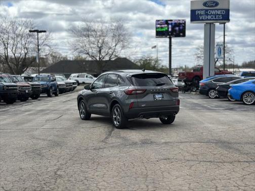 2025 Ford Escape ST-Line Select