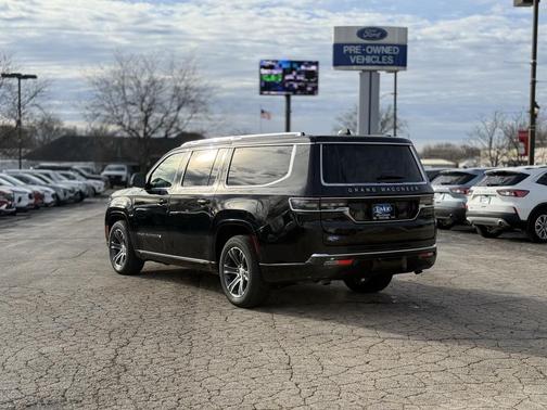 2024 Jeep Grand Wagoneer L 4x4