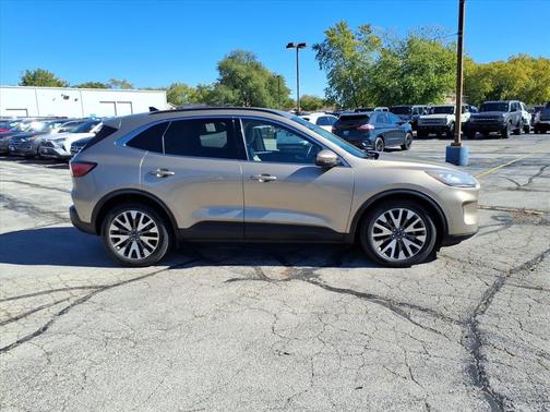 2020 Ford Escape Titanium