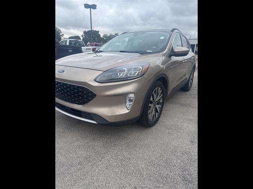 2020 Ford Escape Titanium