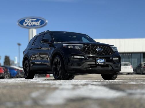 2020 Ford Explorer ST