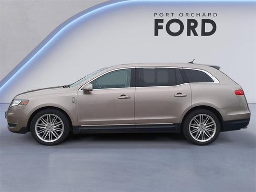 2019 Lincoln MKT Reserve