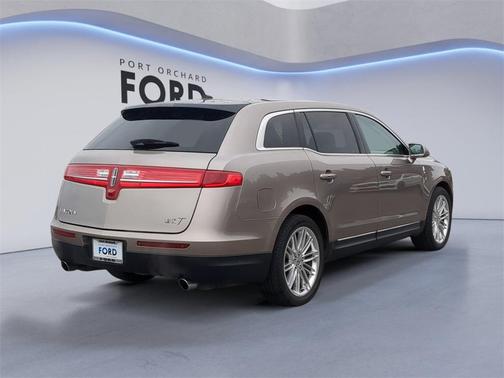 2019 Lincoln MKT Reserve