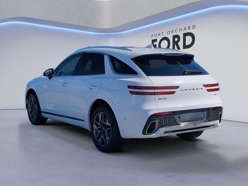 Alta White 2023 Genesis GV70 2.5T AWD