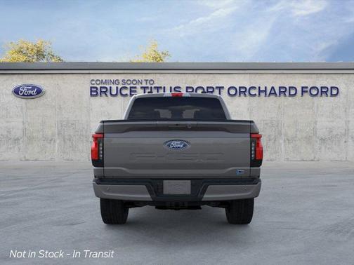 2025 Ford F-150 Lightning Flash