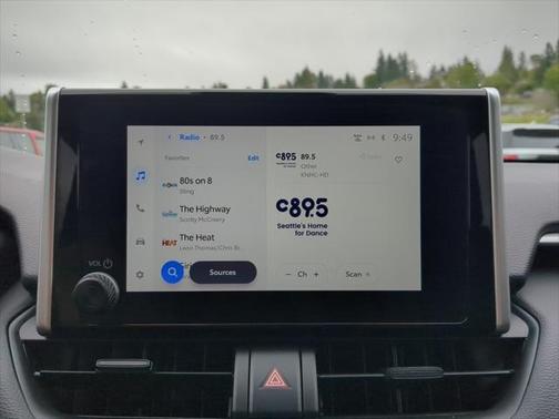 2023 Toyota RAV4 Hybrid LE