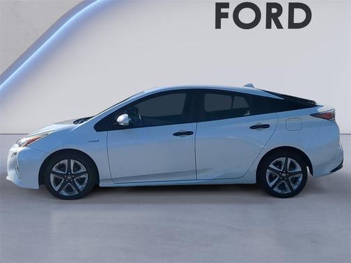 2017 Toyota Prius Three Touring