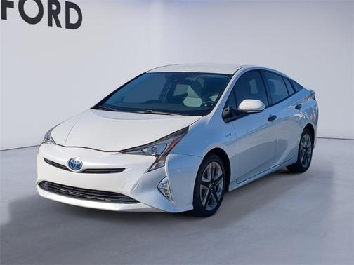 2017 Toyota Prius Three Touring
