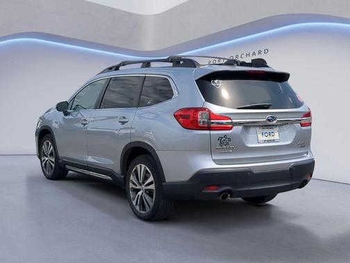 Ice Silver Metallic 2019 Subaru Ascent Limited 7-Passenger