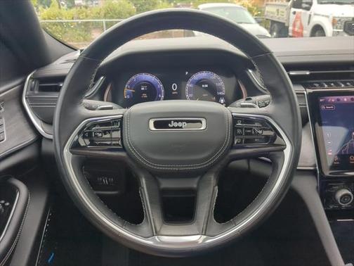 2022 Jeep Grand Cherokee Overland