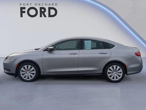 2015 Chrysler 200 LX