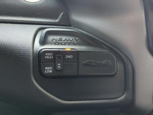 2022 RAM 2500 Big Horn Crew Cab 4x4 6'4' Box