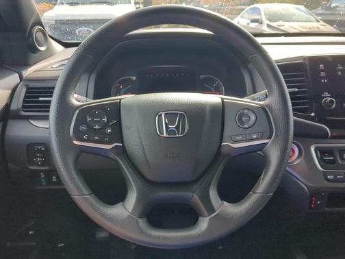 2022 Honda Pilot AWD Sport