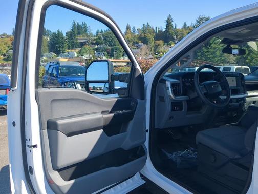 2023 Ford F-250 XL