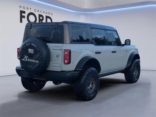 2022 Ford Bronco Badlands