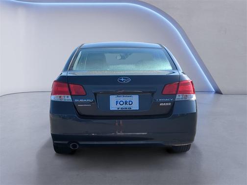 2010 Subaru Legacy Premium