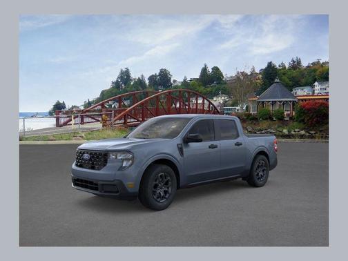 Azure Gray Metallic Tri-Coat 2026 Ford Maverick XLT
